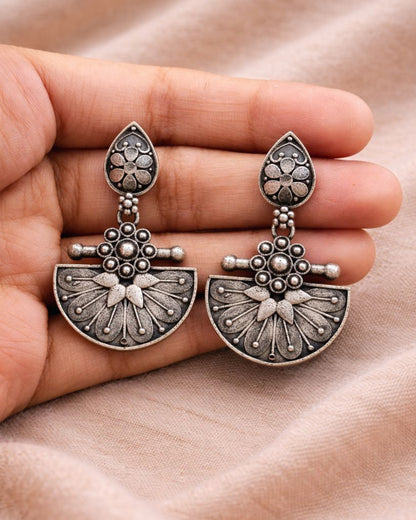 Antique Floral Dangler Gorgeous Traditional Jewelry for Party Look