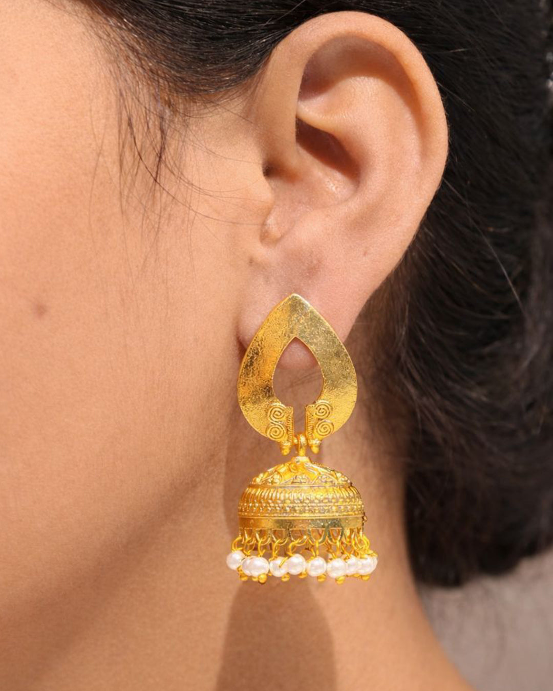 Gold Plated Jhumka Earring Dazzling Jewelry for Pearl Work Detailing