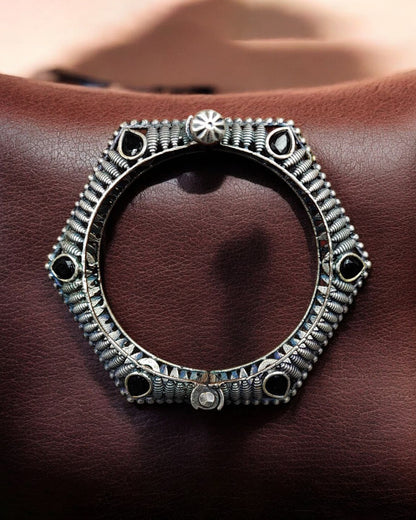 Perfectly Crafted Brass Stone Kada Bracelet - Best Elegant and Openable Design